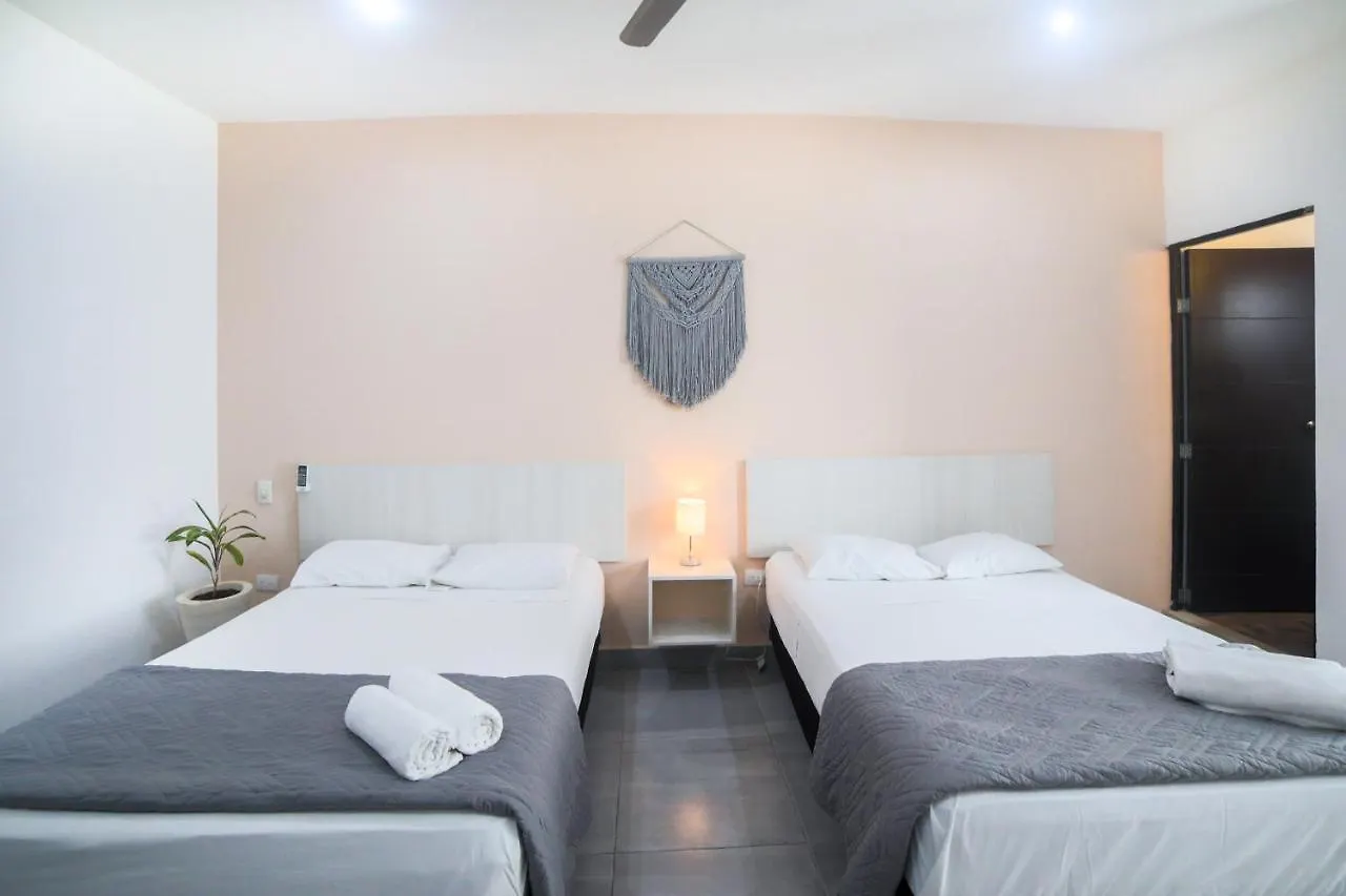 Almond Suites Playa del Carmen 0*,